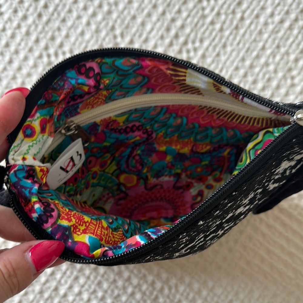Colorful Patterned Clutch Set - Picture 13 of 13